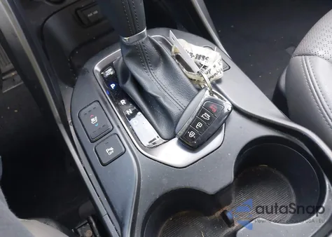 2014 Hyundai Santa Fe Sport 2.4L z USA, uszkodzony, nr VIN 5XYZU3LB1EG228357